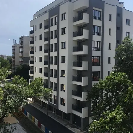 Boutique 1-bedroom Flat In The Heart Of The * Пловдив